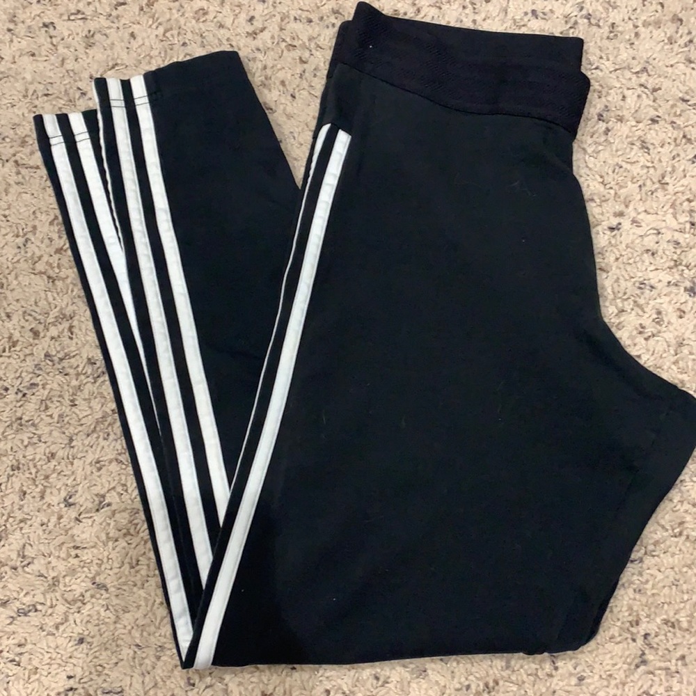 Size L women’s Adidas leggings